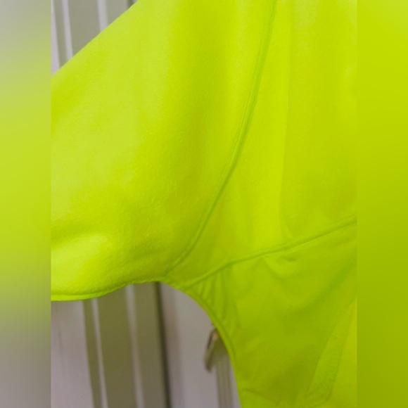 NWT! Free People FP Movement Hit The Slopes Neon Yellow Jacket Activewear Small - Picture 11 of 15